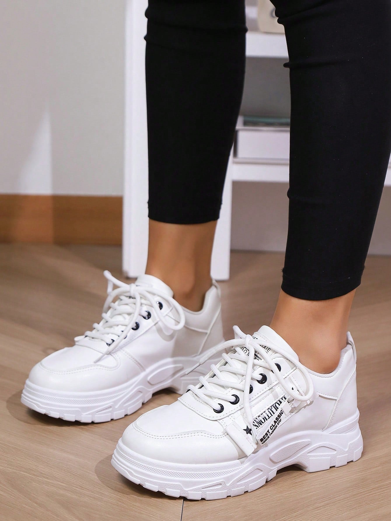 Women'S Casual Sports Shoes, Round Toe Lace-Up Solid Color Sports Boots, Spring And Autumn Large Size Men'S And Women'S Couple Sports Shoes
