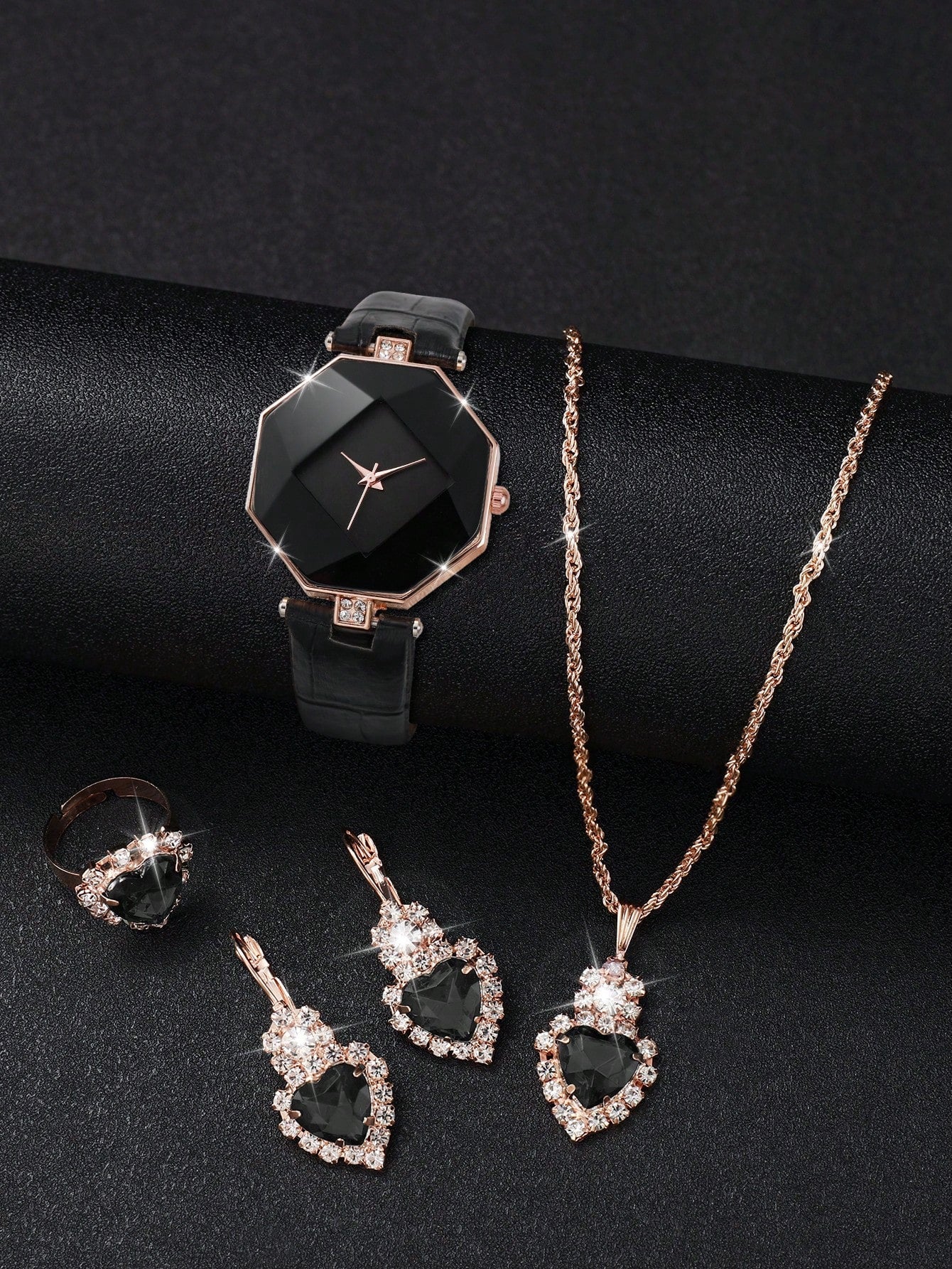 ساعة كوارتز بحزام جلدي عصري بسيط على شكل ألماس + طقم مجوهرات من حجر الراين على شكل قلب (5 قطعة/المجموعة)